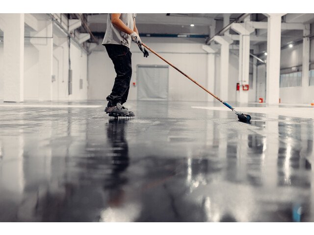 Como evitar bolhas na pintura em estacionamentos com umidade ascendente